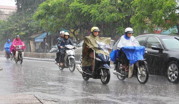 Kinh Nghiệm Chọn Mua Áo Mưa Đi Phượt